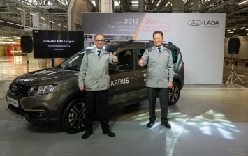 Обновленный универсал Lada Largus встал на конвейер