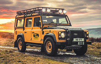 Land Rover выпустит классический Defender ограниченной серией