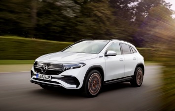 Mercedes «оценил» в евро новый EQA