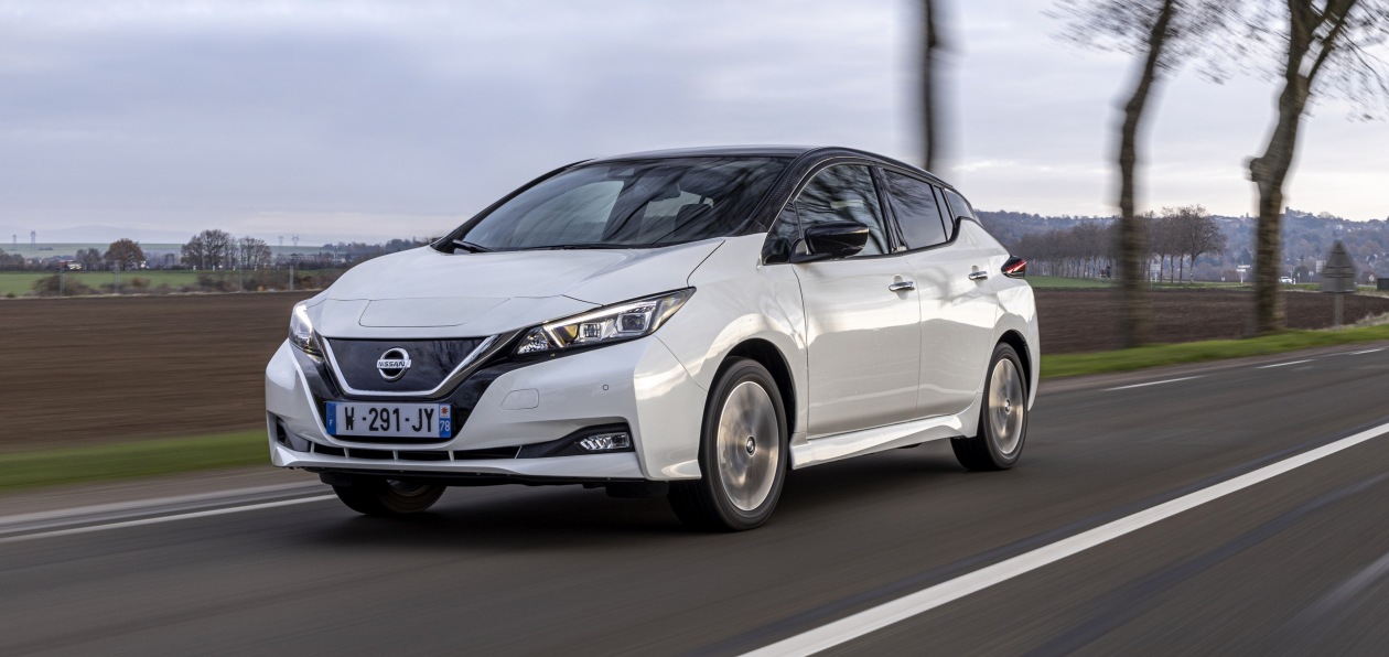 Nissan выпустил юбилейную спецверсию Leaf