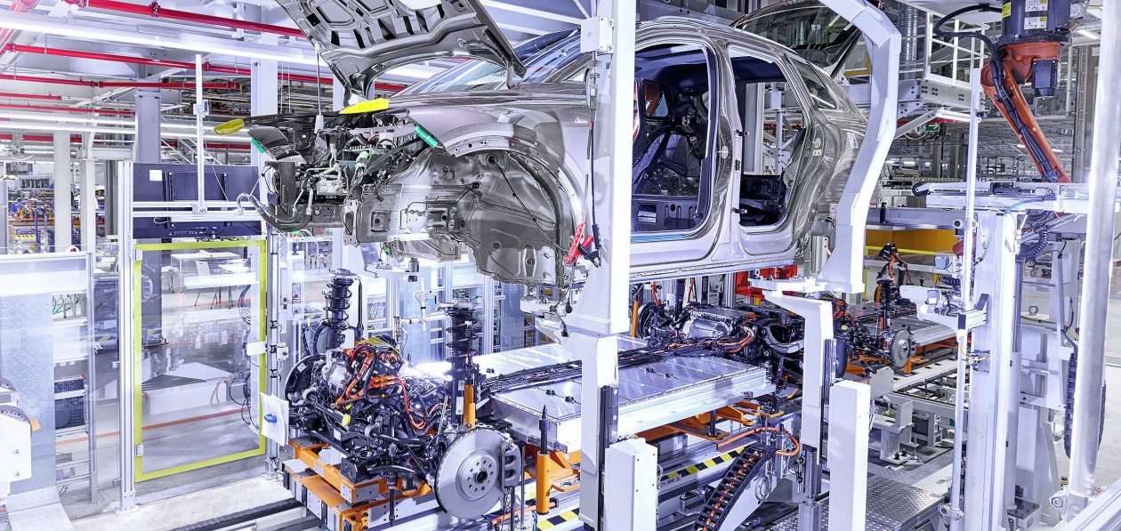 Новый Audi Q4 e-tron встал на конвейер