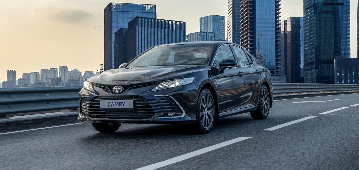 Обновленная Toyota Camry доступна для заказа в России