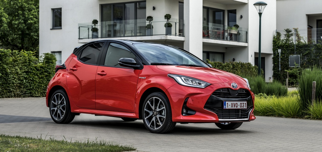 Хэтчбек Toyota Yaris стал «Автомобилем года» в Европе