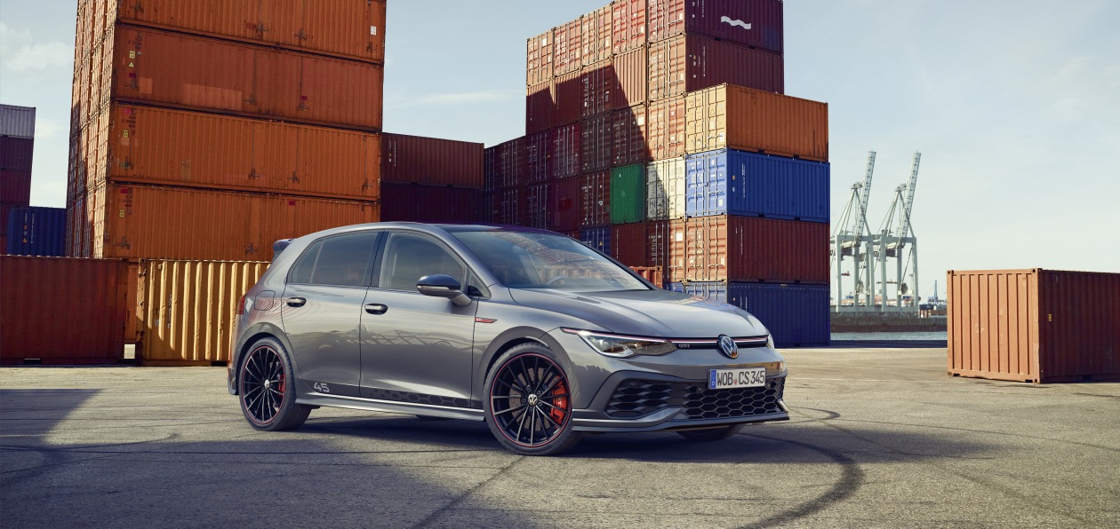 Volkswagen отметит 45-летие Golf GTI выпуском юбилейной спецверсии модели