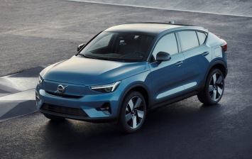 Новый Volvo C40 стал электрическим кросс-купе
