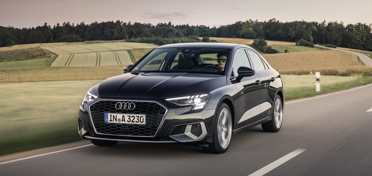 Audi представила новое поколение A3 в России