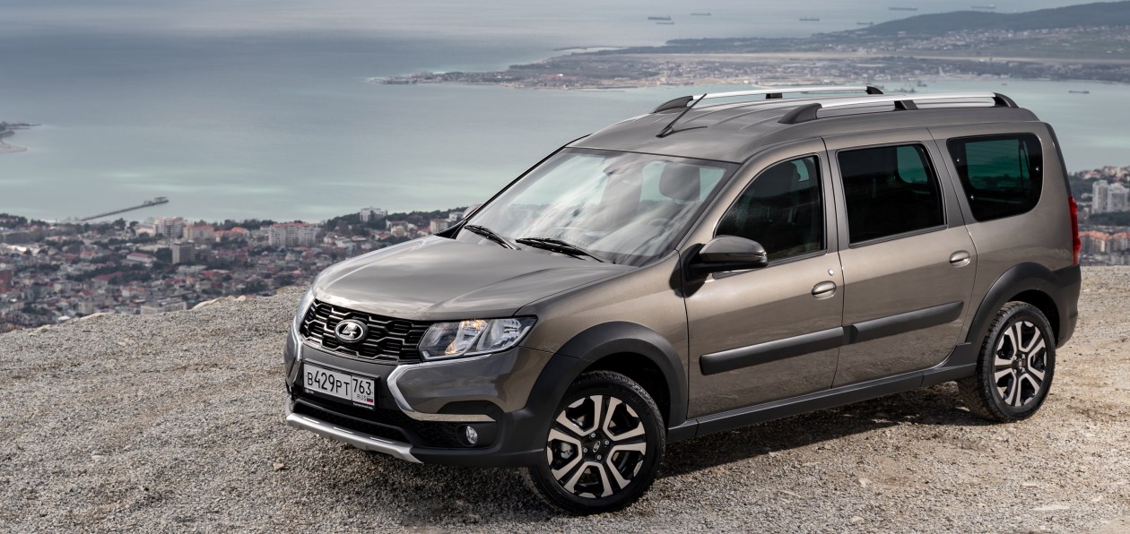 Тест-драйв обновленной Lada Largus: новая «классика»