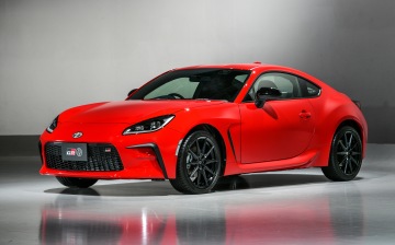 Toyota представила спорткупе GR 86