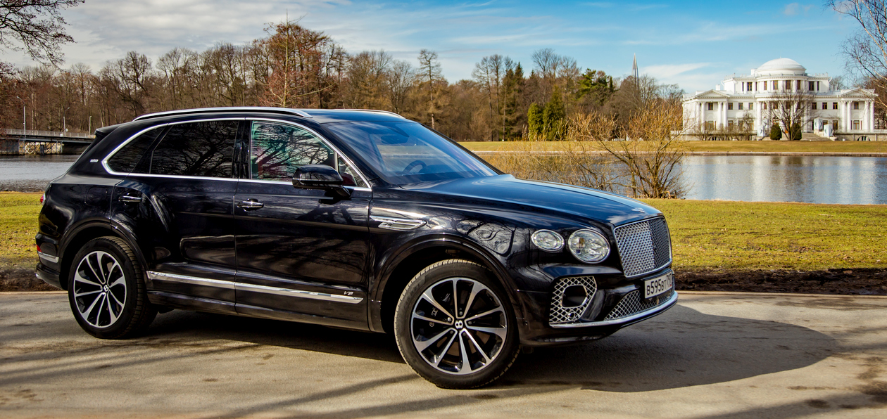 Тест-драйв обновленного Bentley Bentayga V8 First Edition: иррациональный прагматизм