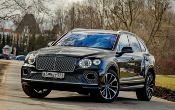 Тест-драйв обновленного Bentley Bentayga V8 First Edition: иррациональный прагматизм