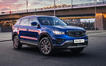 Geely показал салон российского Atlas Pro