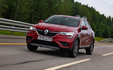 Renault Arkana нового модельного года поступил в продажу в России