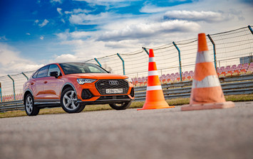 Тест-драйв Audi Q3 Sportback: гоняем по треку на самом дорогом Q3