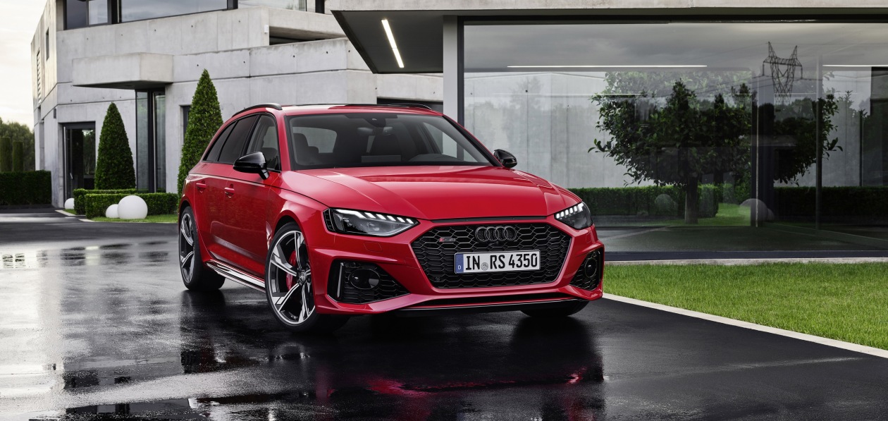 Audi «оценила» в рублях три модели семейства RS