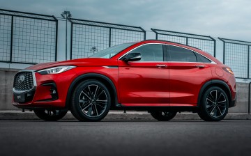 Infiniti оценила в рублях новый кроссовер QX55