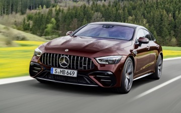 Mercedes «оценил» в евро обновленную «четырехдверку» AMG GT