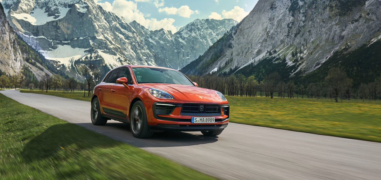 Обновленные Porsche Macan станут мощнее и дороже