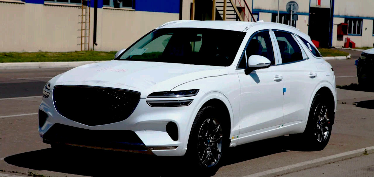 «Автотор» начал выпускать кроссовер Genesis GV70