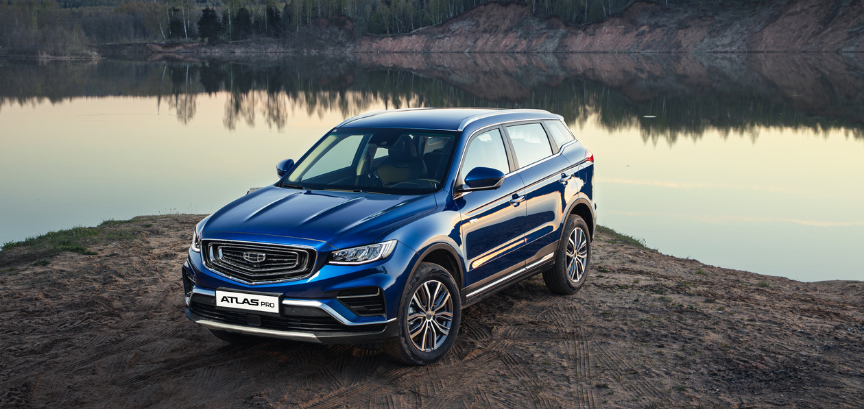 Geely Atlas Pro получил упрощенную версию