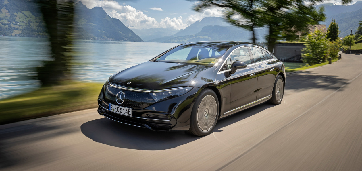 Mercedes-Benz назвал цены на электрофлагман EQS