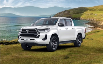 Toyota начала продавать новую версию пикапа Hilux