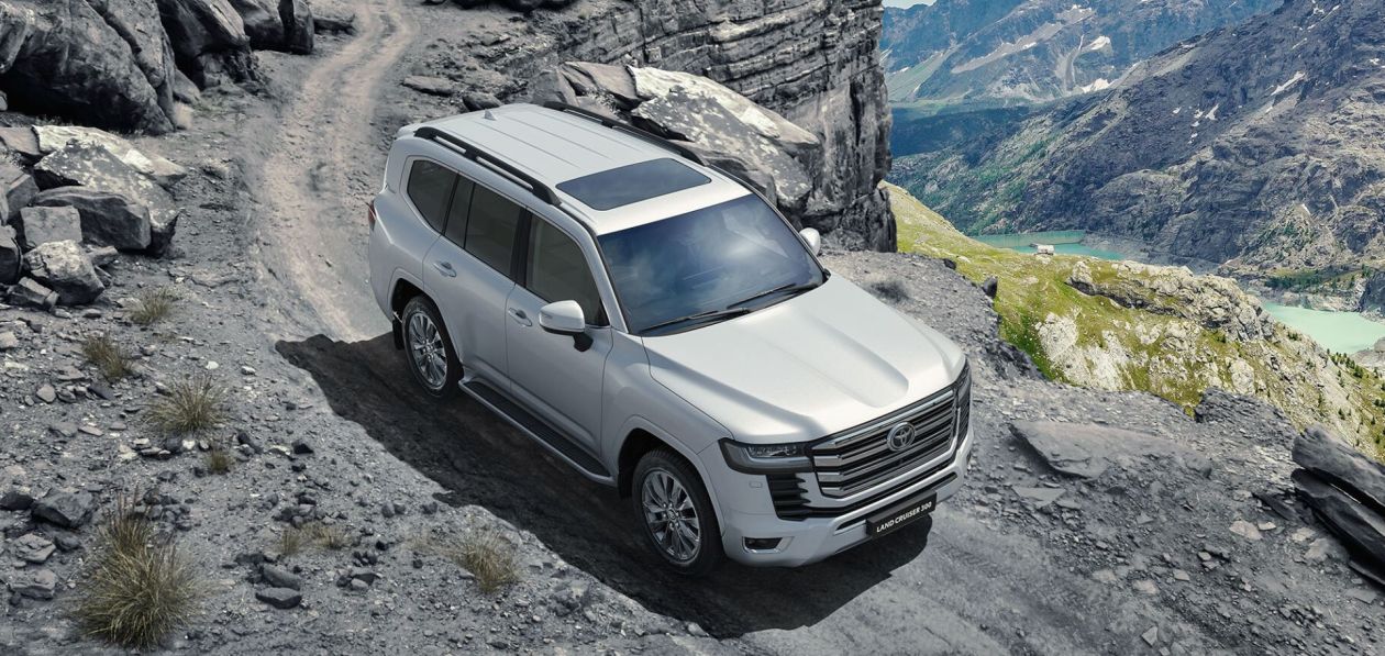 Дизельный Toyota Land Cruiser 300 начал продаваться в России