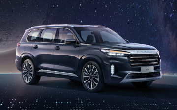 Chery показала внешность семиместного Exeed VX для России