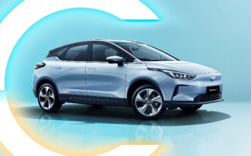 Электромобили Geometry C начали поставляться в Белоруссию и Израиль