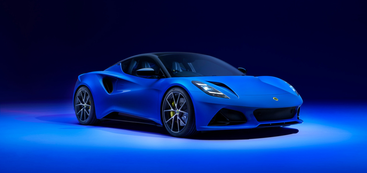 Lotus начал принимать заказы на новый спорткар Emira