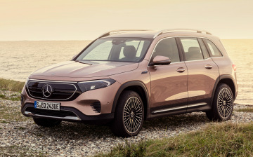 Mercedes-Benz представил компактный электрокроссовер EQB