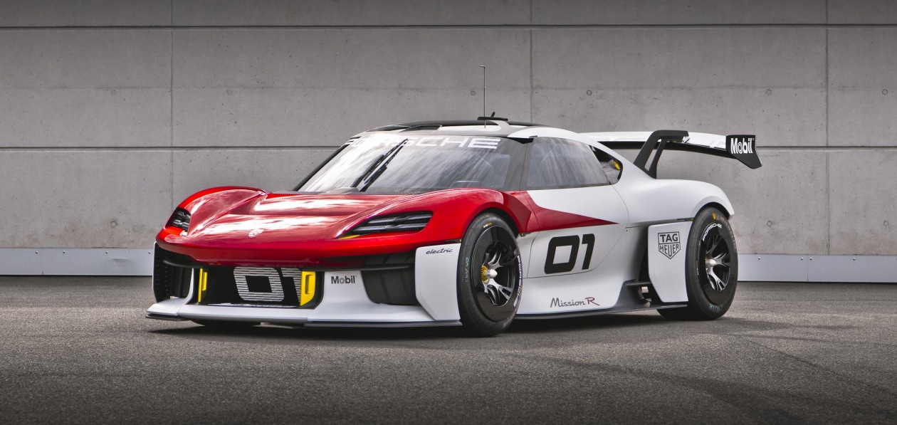 Porsche представила электропрототип для кольцевых гонок