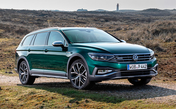 Volkswagen привез в Россию Passat Alltrack