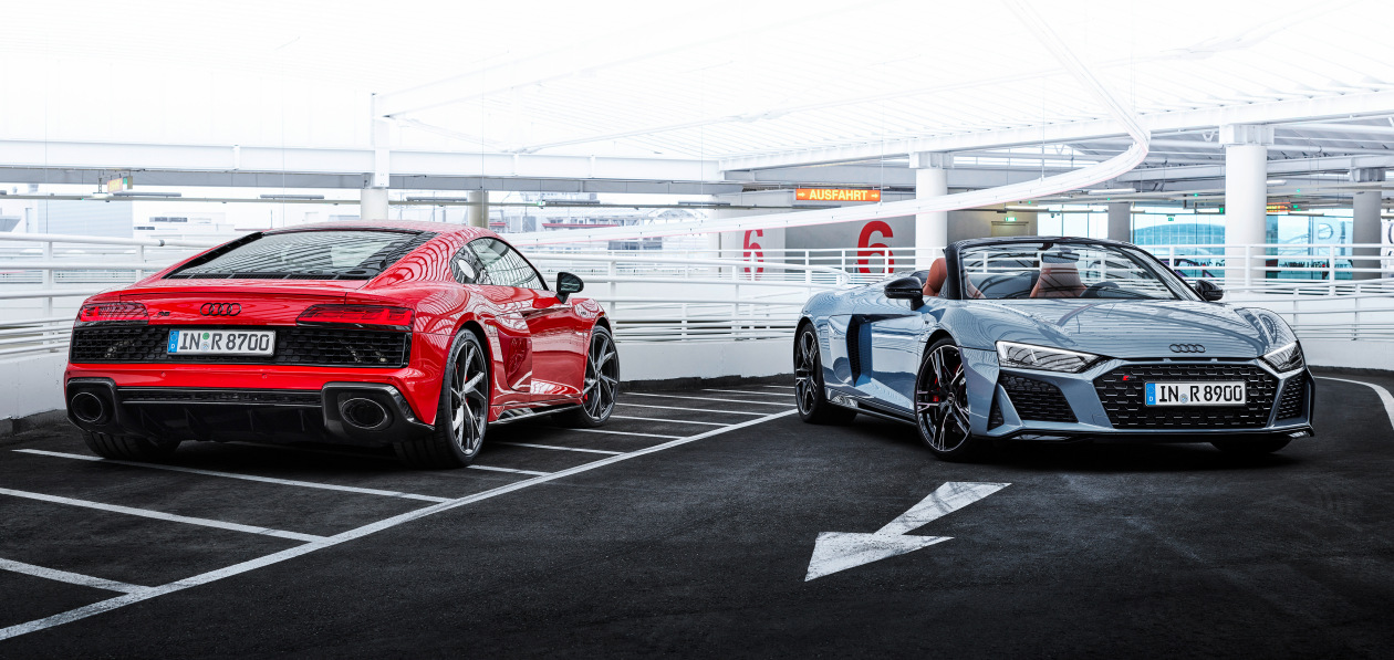 Заднеприводные Audi R8 получили более мощную версию Performance