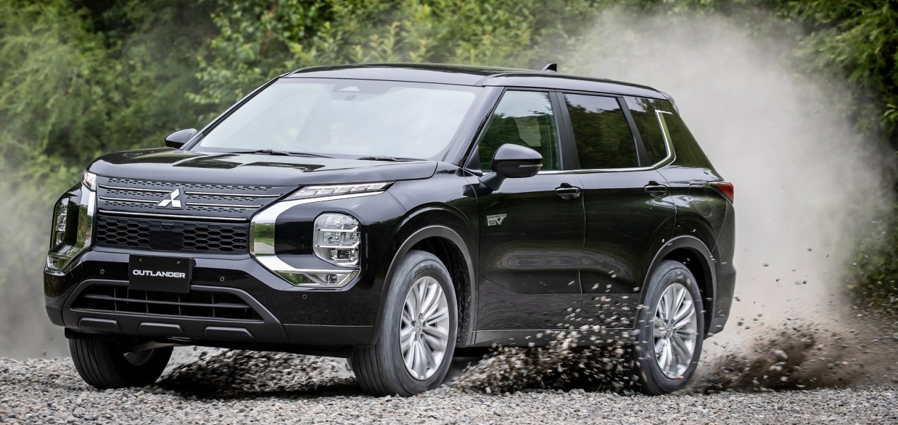 Mitsubishi представила новый Outlander PHEV