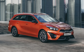 Обновленные Kia Ceed добрались до России