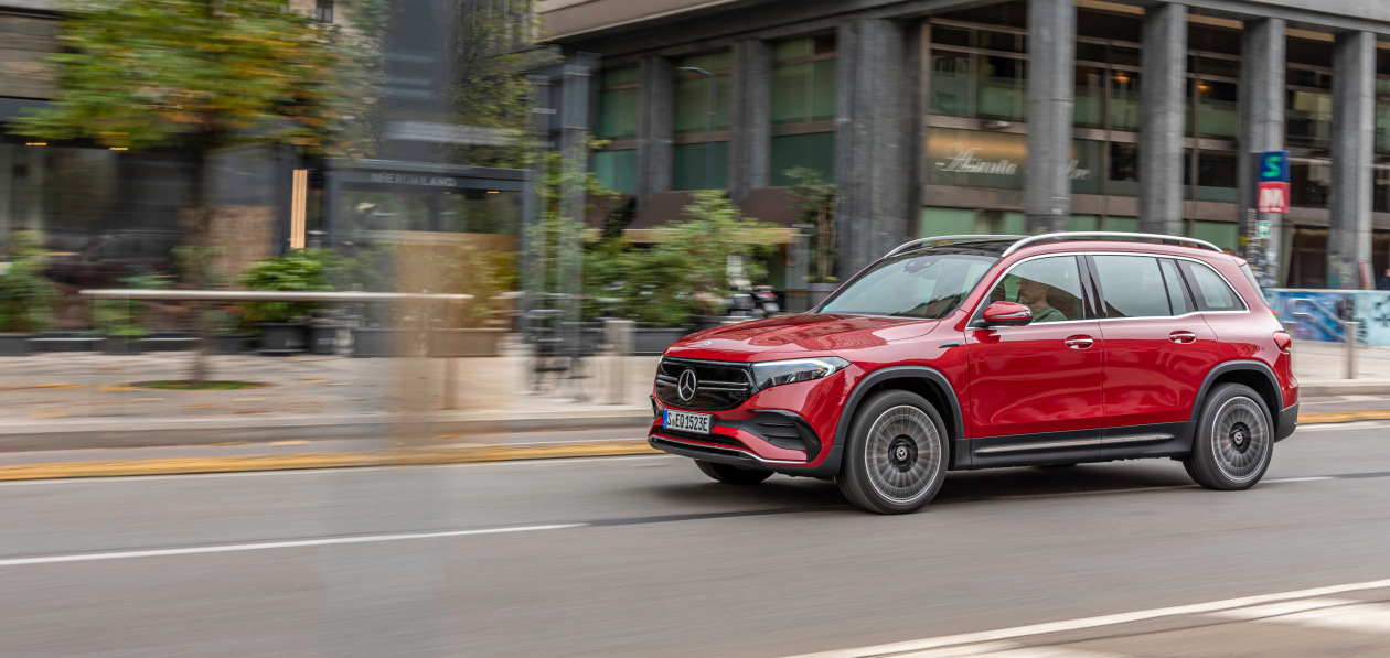 Кроссовер Mercedes-Benz EQB вышел на рынок Европы