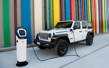 Jeep оставил в Европе только гибридные Wrangler