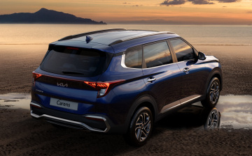 Kia представила новое поколение компактвэна Carens