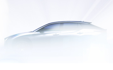 Lexus показал внешность электрокроссовера RZ