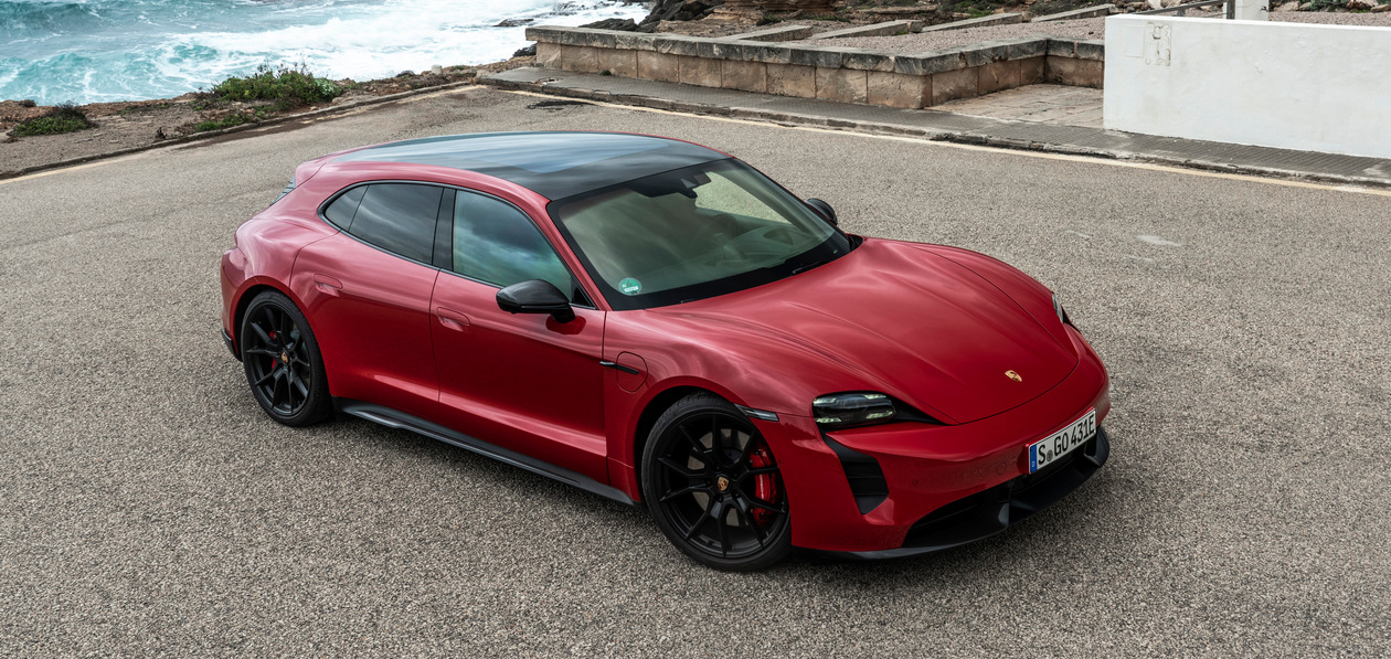 Универсал Porsche Taycan Sport Turismo стал доступен для заказа в России