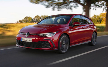 Российские Volkswagen Golf разжились новыми опциями