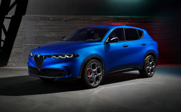 Паркетник Alfa Romeo Tonale стал первым гибридом марки