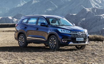 Chery везет в Россию обновленный Tiggo 8