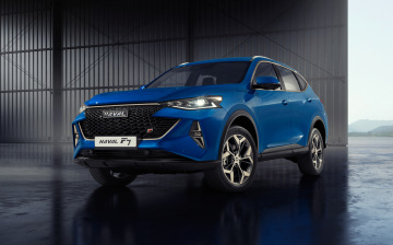 Обновленные кроссоверы Haval F7 и F7x поступили в продажу