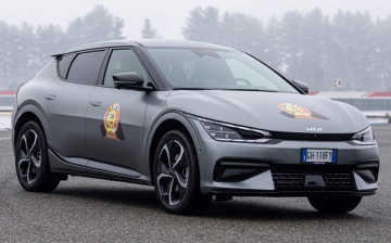 Электромобиль Kia EV6 стал «Автомобилем года» в Европе