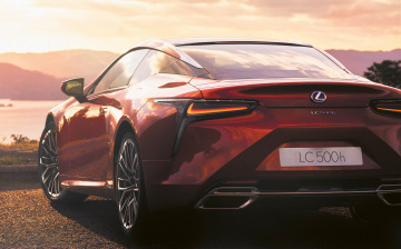Спецверсия Lexus LC 500 расскажет европейцам о вулканах Хоккайдо