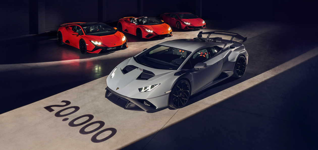 Самый массовый Lamborghini: с конвейера сошел 20-тысячный Huracan
