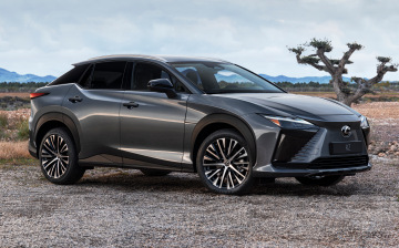 Lexus RZ 450e разделил технику с батарейной «Тойотой»