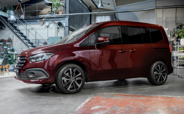 Пассажирский каблук Mercedes-Benz T-Class недосчитался премиальных опций