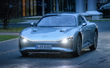 Концепт Mercedes-Benz Vision EQXX преодолел больше 1000 км без подзарядки